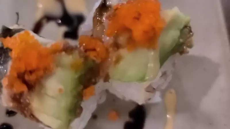 Best Review of Shin Minori: [Updated 30-Jul-2023] Dragonfly Maki (soft shell crab toppedwith eel & avocado)