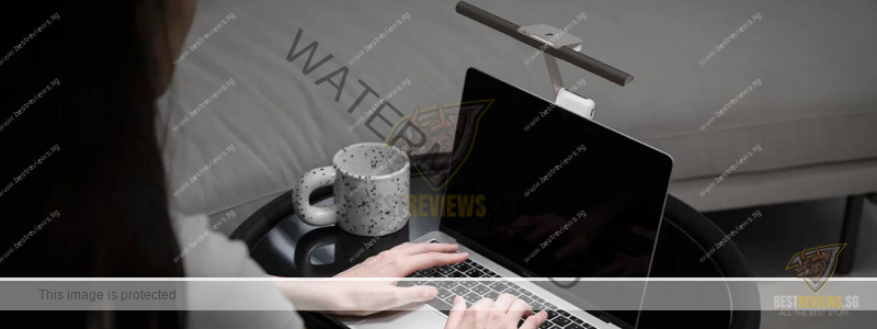 BenQ LaptopBar: Light Bar for Laptop